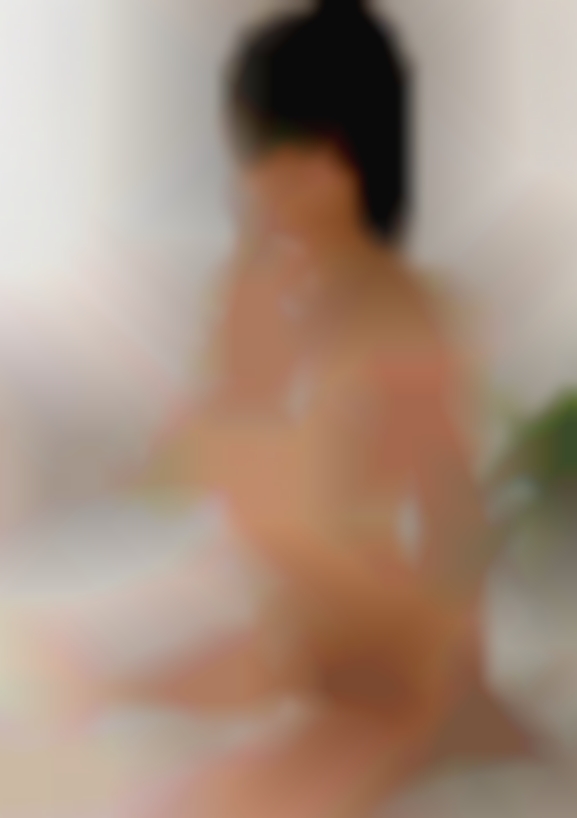 Asian club girl looking for friends to fuck from Cardiff.